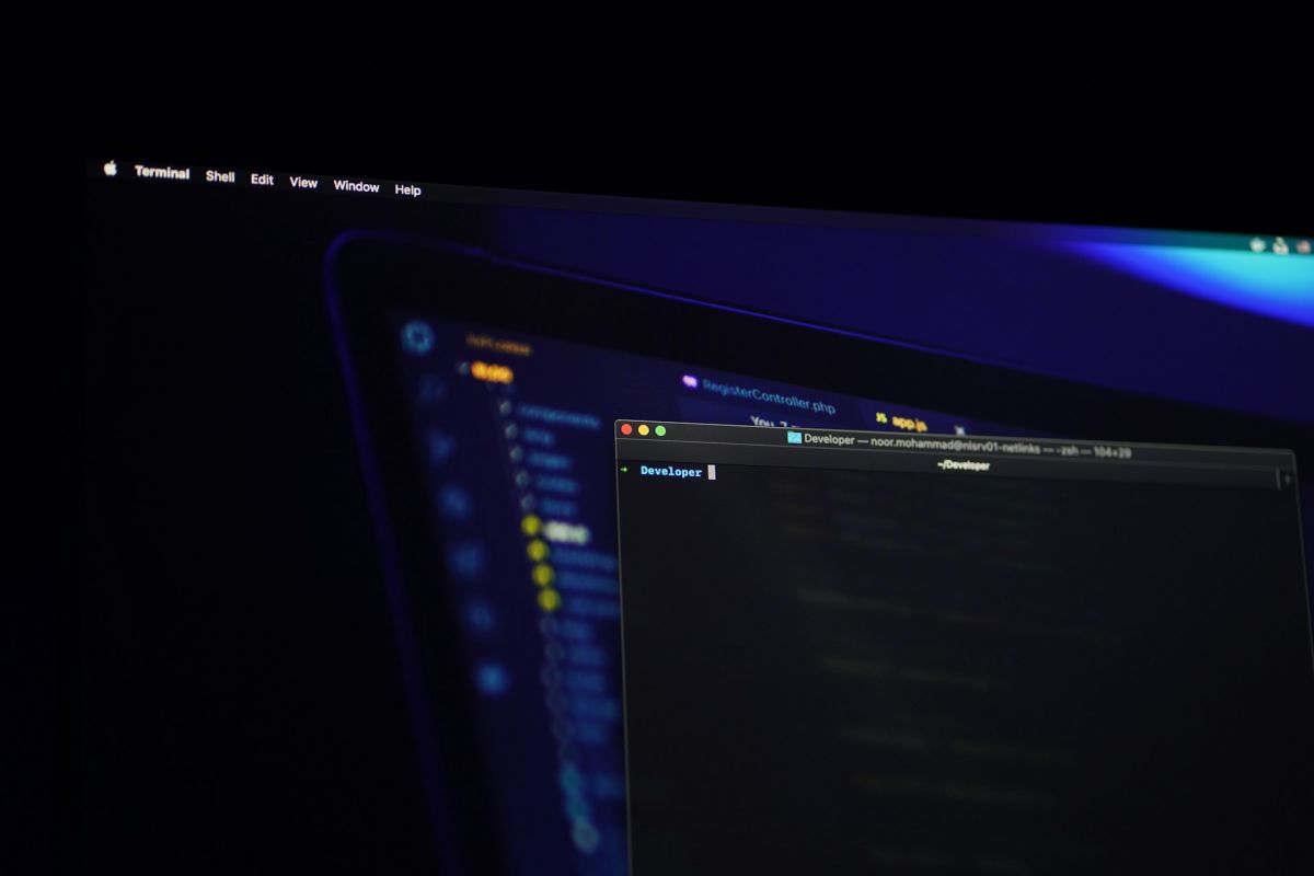 A computer screen with windows open